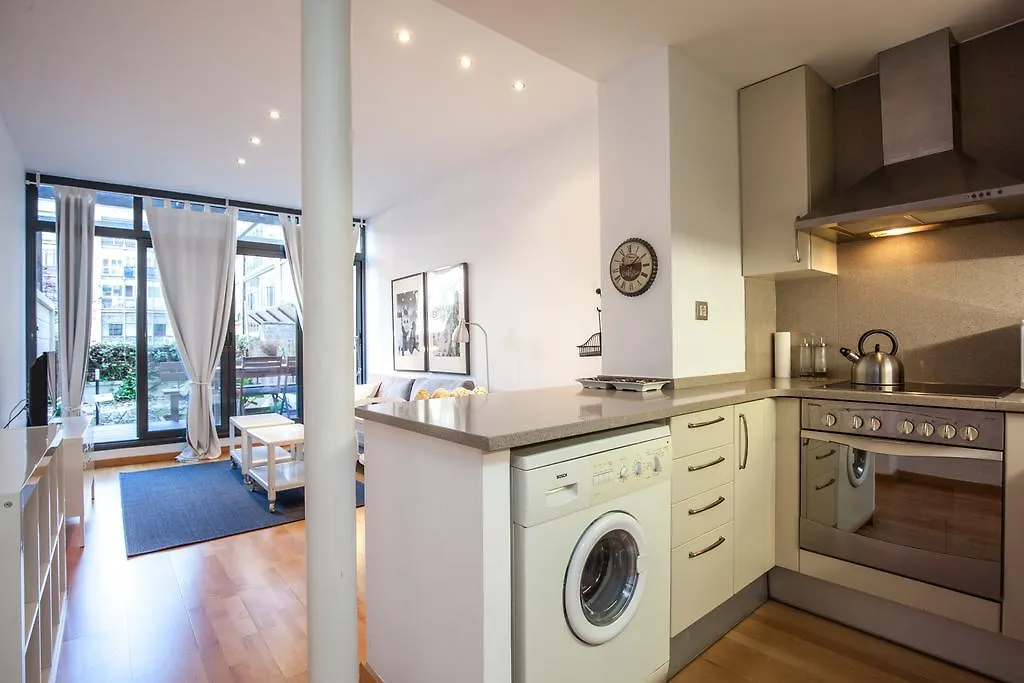 Apartamento Flateli Llúria